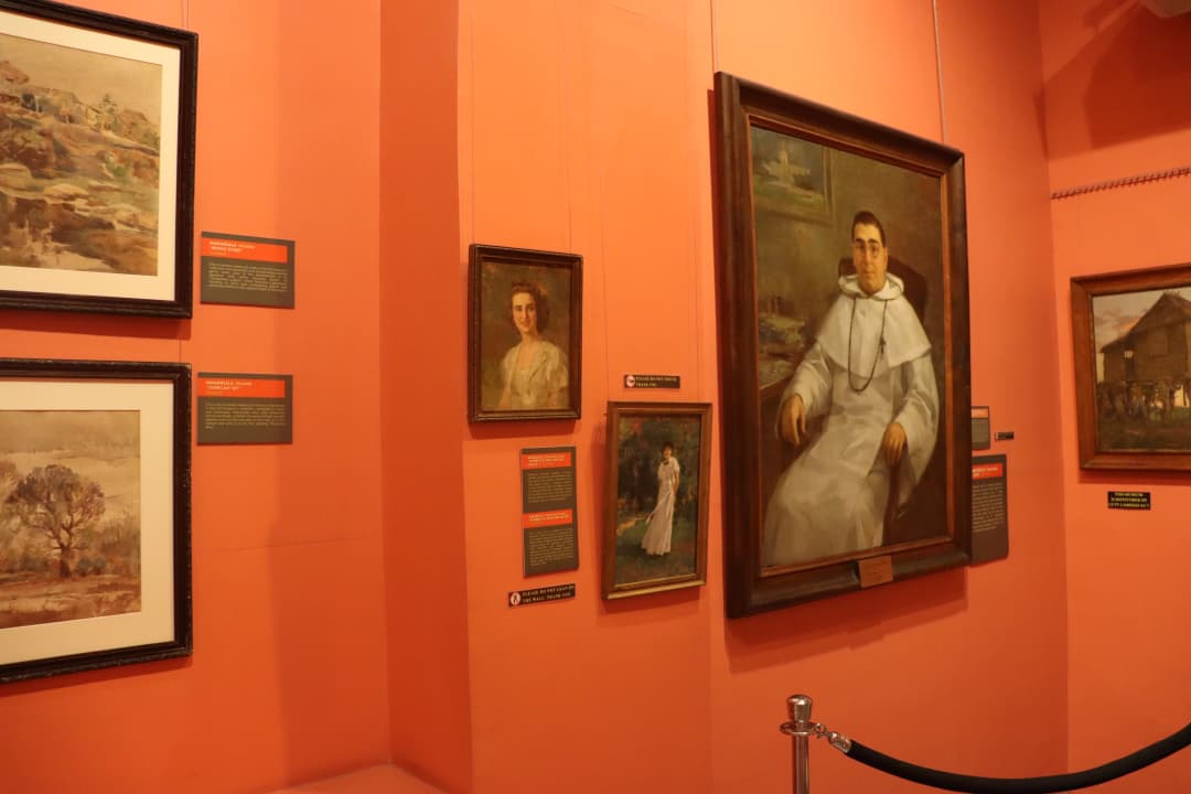 Art pieces display